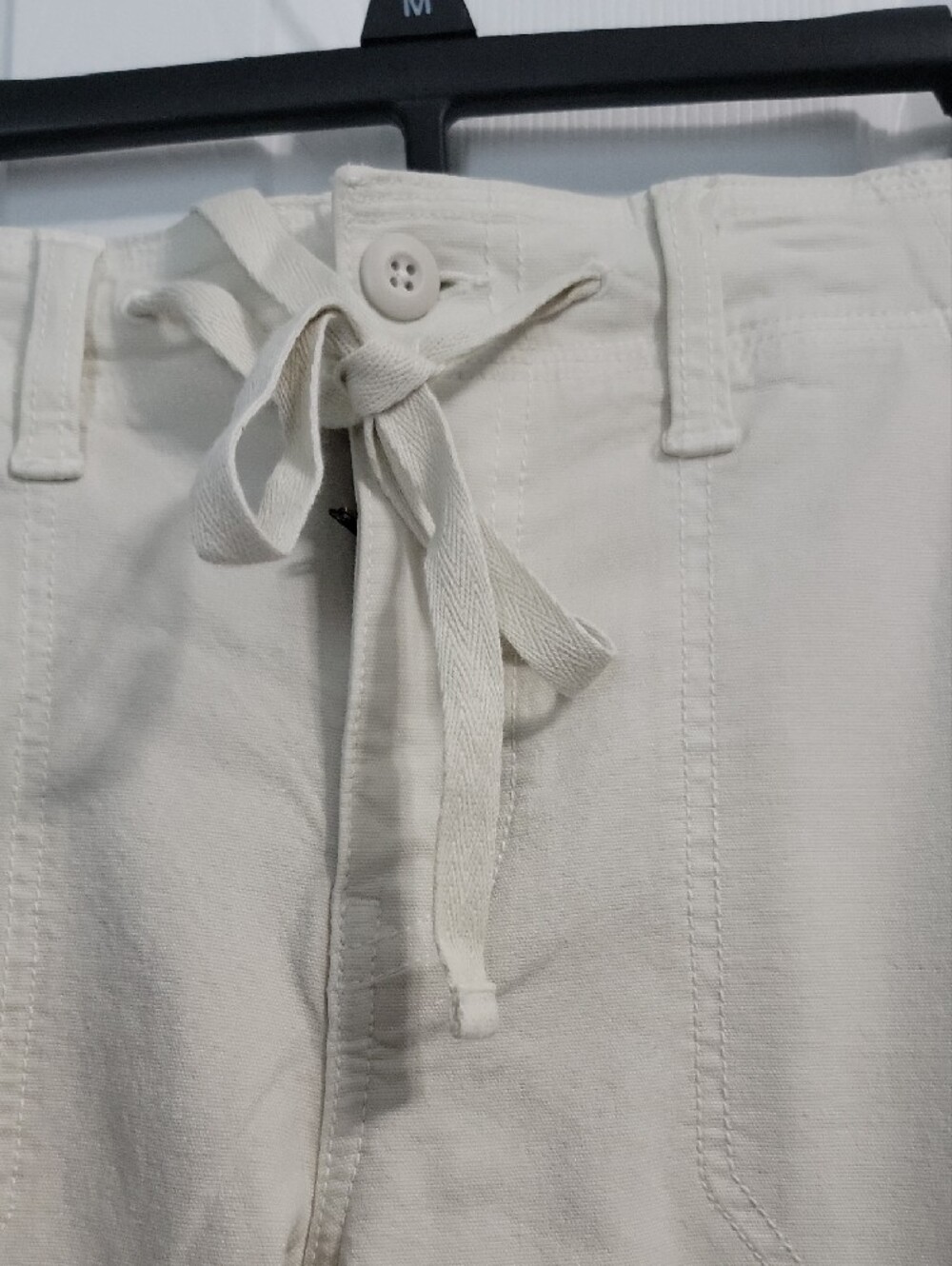 American Eagle Outfitters Cream Cargo Flare Pants - Picture 3 of 5